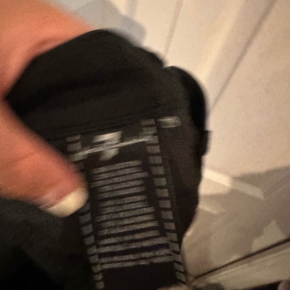 EUC 7 for all mankind Genevieve ankle angled hem black skinny jeans - Picture 8 of 9